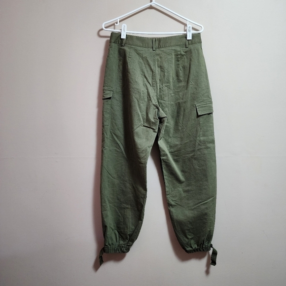 Fashion nova high waisted colorblock cargo pants color olive size Large - Picture 4 of 7